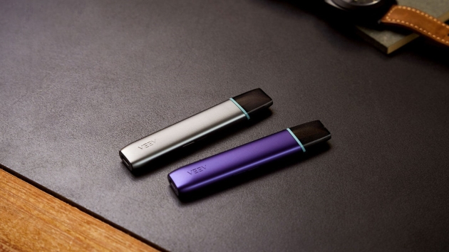 E-Zigarette Veev One, ein wiederverwertbares Produkt mit einem Pod-System - Quelle: Philip Morris